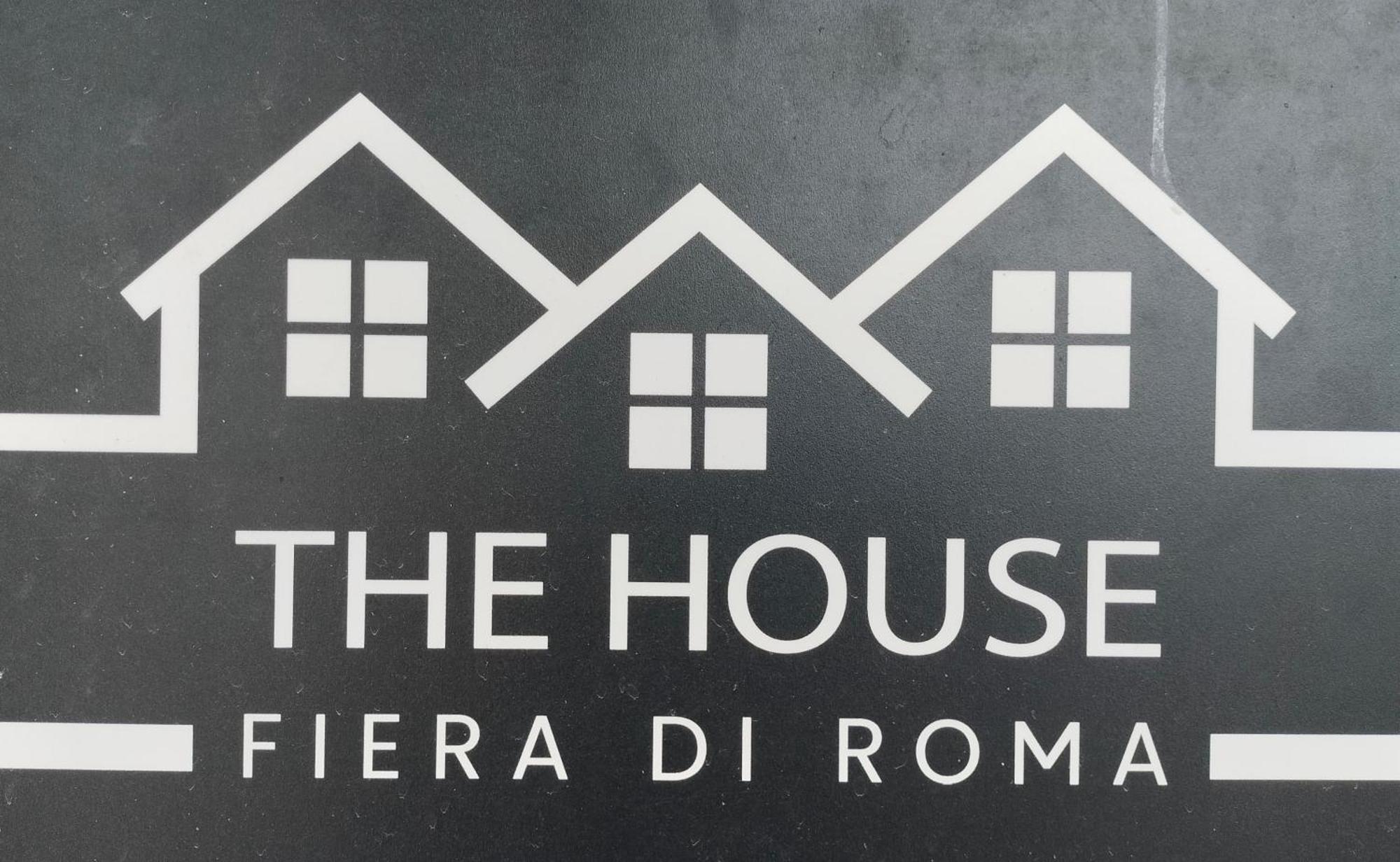 The House Room Aeroporto Fiumicino Eksteriør bilde