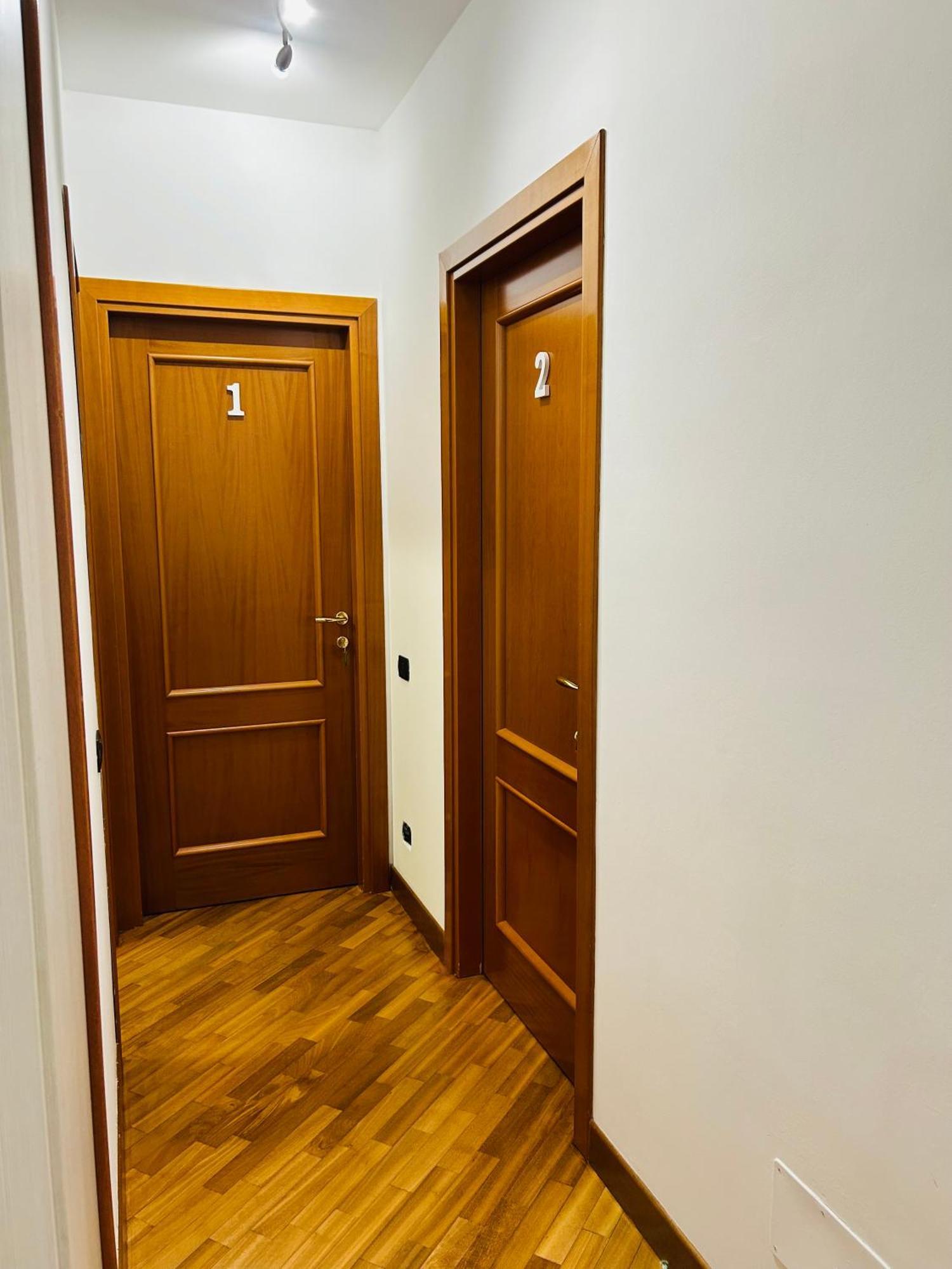 The House Room Aeroporto Fiumicino Eksteriør bilde